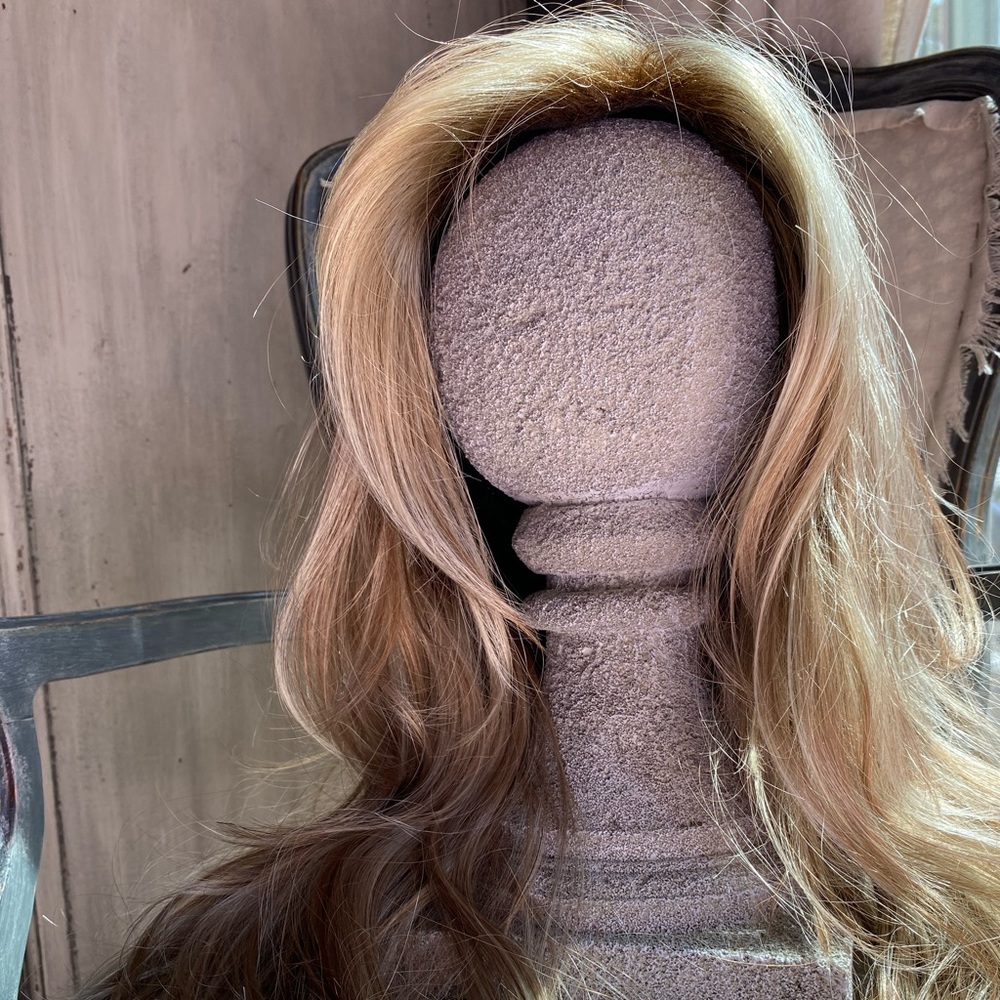 Noriko Angelica Wig